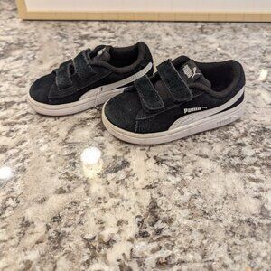 PUMA Smash V2 Toddler Suede Sneaker SZ 7C